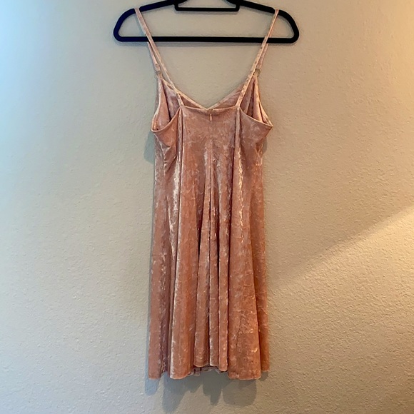 Calvin Klein dress - Picture 2 of 2